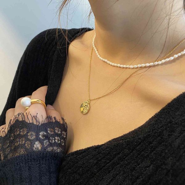 design chain simple angel embossed gold circle necklace plated with real gold personality m2-4, Silver
design chain simple angel embossed gold circle necklace plated with real gold personality m2-4, Silver