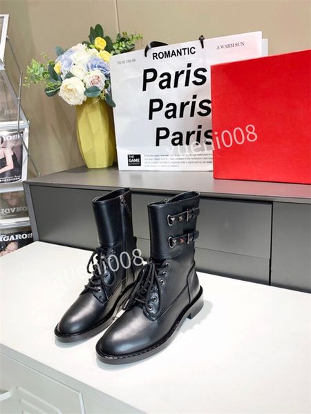 2021 men women boots smooth leather oxford winter shoes ankle half black white bordeaux red pumpkin mens fashion platform boot zh211028
2021 men women boots smooth leather oxford winter shoes ankle half black white bordeaux red pumpkin mens fashion platform boot zh211028