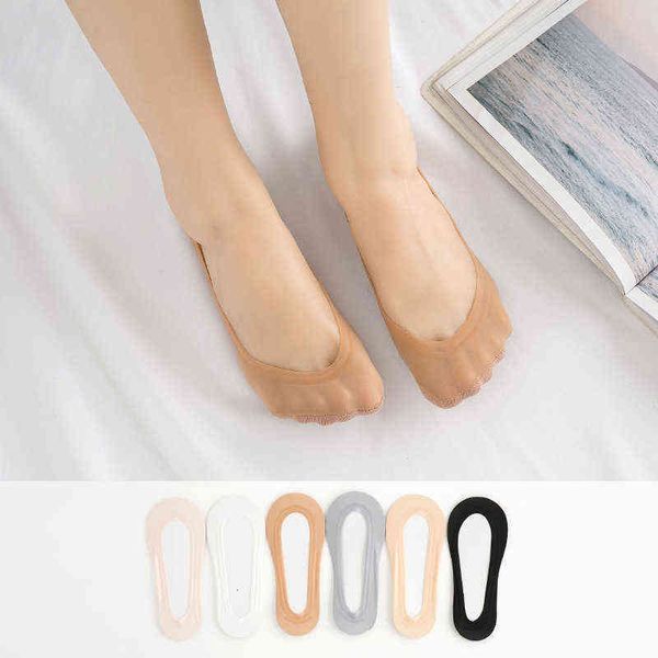 spring and ice silk pure color boat female invisible socks summer super shallow mouth sile, Black;white
spring and ice silk pure color boat female invisible socks summer super shallow mouth sile, Black;white