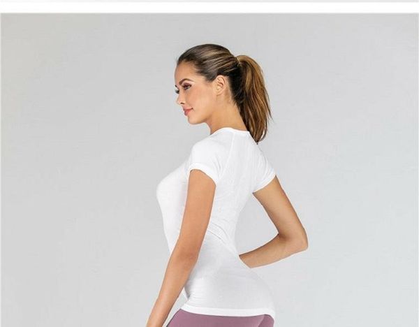 fitness wear women short sleeve sports t-shirt quick drying crew neck yoga running sweat absorbing tights clothing, White;black
fitness wear women short sleeve sports t-shirt quick drying crew neck yoga running sweat absorbing tights clothing, White;black