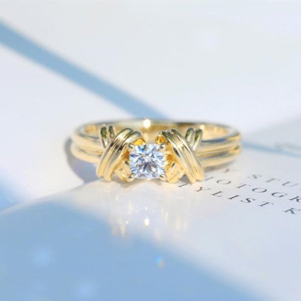 wedding rings 2021 simple interwoven 14k gold earrings fashion korean female jewelry student friend party daily1, Slivery;golden
wedding rings 2021 simple interwoven 14k gold earrings fashion korean female jewelry student friend party daily1, Slivery;golden