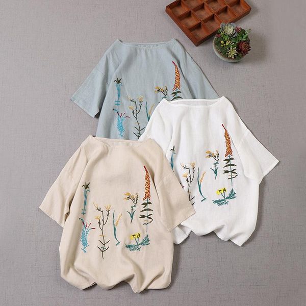 women's blouses & shirts summer o neck embroidery flower women casual wear short sleeve pullover, White
women's blouses & shirts summer o neck embroidery flower women casual wear short sleeve pullover, White