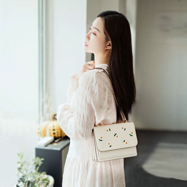 telfar mini bags quilted leather louisbags_18 multi pochette felicie akend zhouzhoubao123 design handbag 2021 daisy chain flower sweet hangh
telfar mini bags quilted leather louisbags_18 multi pochette felicie akend zhouzhoubao123 design handbag 2021 daisy chain flower sweet hangh