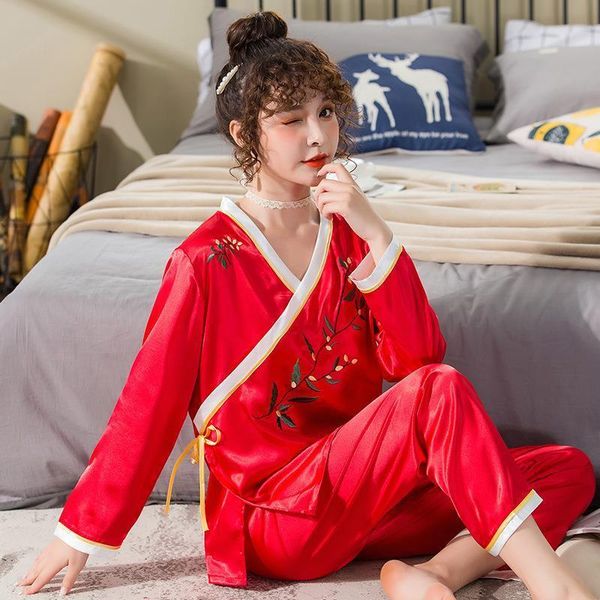 costume chinese style pajamas set womens sleepwears long sleeved trousers nightwear lace lingerie print home clothing spring and autumn, Black;red
costume chinese style pajamas set womens sleepwears long sleeved trousers nightwear lace lingerie print home clothing spring and autumn, Black;red