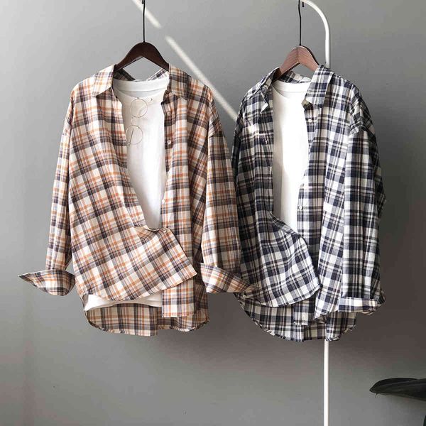 women's blouses & shirts fashion loose plaid shirt female 2021 spring lapel single breasted blouser korean leisure long sleeve top, White
women's blouses & shirts fashion loose plaid shirt female 2021 spring lapel single breasted blouser korean leisure long sleeve top, White