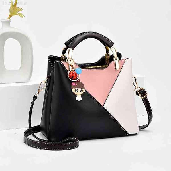 hand bag direct contrast color messenger 2021 korean fashion trend portable shoulder medium soft leather, Black;red
hand bag direct contrast color messenger 2021 korean fashion trend portable shoulder medium soft leather, Black;red