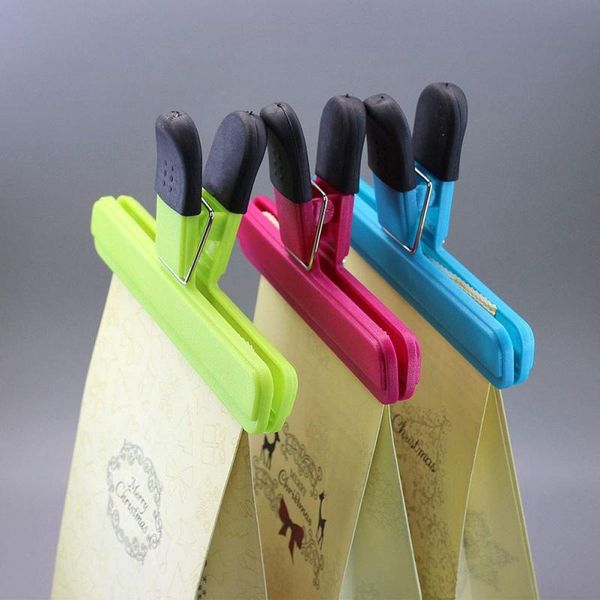 bag clips 2/3/4pcs portable abs practical sealing clamp clip powder package kitchen accessories
bag clips 2/3/4pcs portable abs practical sealing clamp clip powder package kitchen accessories