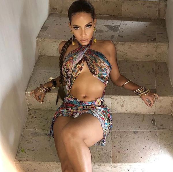 women's swimwear 2021 fashion summer women beach mini dress printing criss cross neck sleeveless swimwears beachwear cover-ups dresses, White;black
women's swimwear 2021 fashion summer women beach mini dress printing criss cross neck sleeveless swimwears beachwear cover-ups dresses, White;black