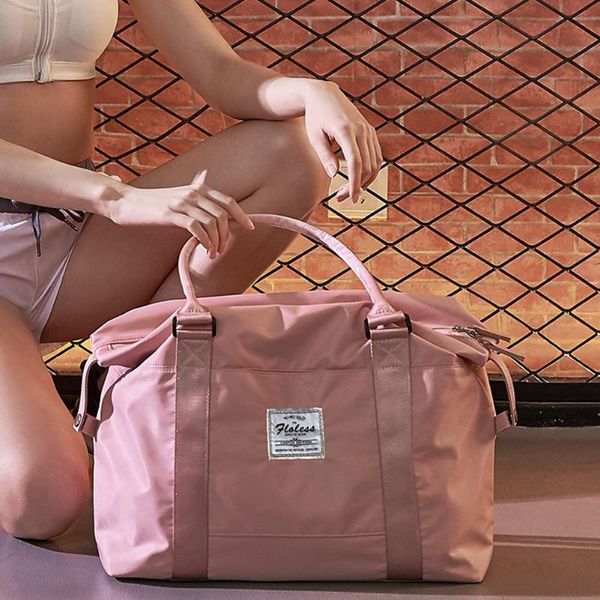outdoor bags portable women sports gym handbag large capacity handheld luggage bag small hand fitness travel duffel
outdoor bags portable women sports gym handbag large capacity handheld luggage bag small hand fitness travel duffel