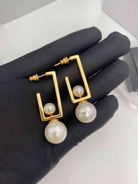 designer jewelry family new size pearl rectangle 2 bell wear earrings 925 silver needle
designer jewelry family new size pearl rectangle 2 bell wear earrings 925 silver needle