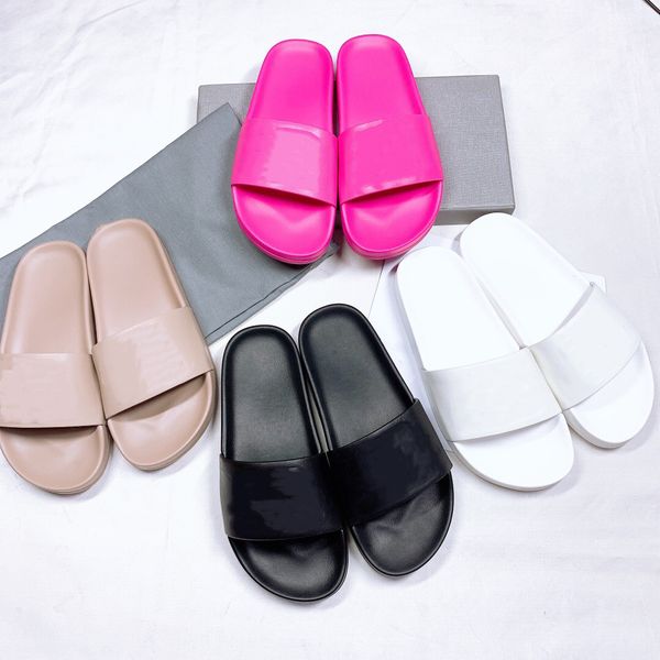 luxury designer slides men women slippers outdoor platform shoes summer leather slipper size 35-46 with box xx-0247, Black
luxury designer slides men women slippers outdoor platform shoes summer leather slipper size 35-46 with box xx-0247, Black