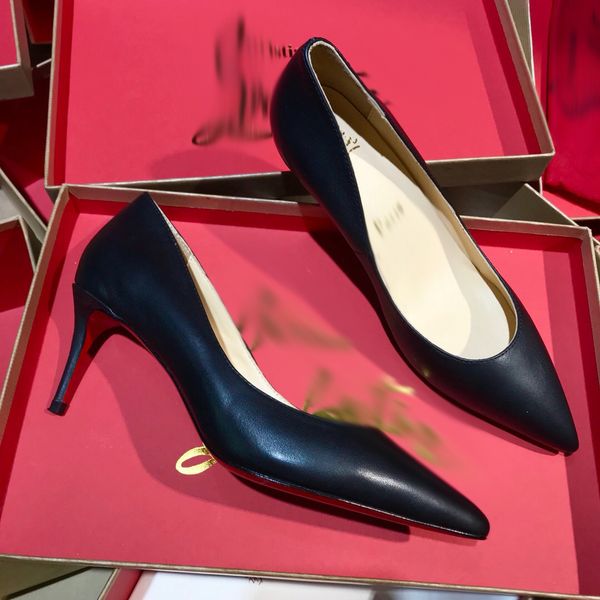 2021 good quality fashion women luxurys designers shoes designer sandals womens luxury high heels sandal dress shoess with box size 35-41 -m, Black
2021 good quality fashion women luxurys designers shoes designer sandals womens luxury high heels sandal dress shoess with box size 35-41 -m, Black