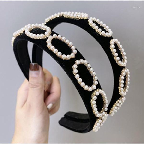 pearls headband for women 2021 korean hair accessories black velvet hairband with metal party show headwear1
pearls headband for women 2021 korean hair accessories black velvet hairband with metal party show headwear1