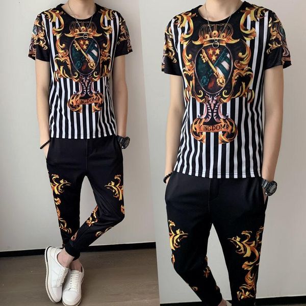 men's tracksuits 2021 spring black gold tracksuit and pants men stripe printing short sleeve t shirt 2 piece set slim fit outfits, Gray
men's tracksuits 2021 spring black gold tracksuit and pants men stripe printing short sleeve t shirt 2 piece set slim fit outfits, Gray