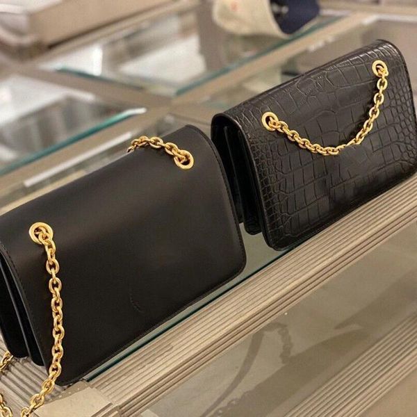 evening bags 2021 fashion simple small square bag women's designer real leather chain mobile phone shoulder handba
evening bags 2021 fashion simple small square bag women's designer real leather chain mobile phone shoulder handba