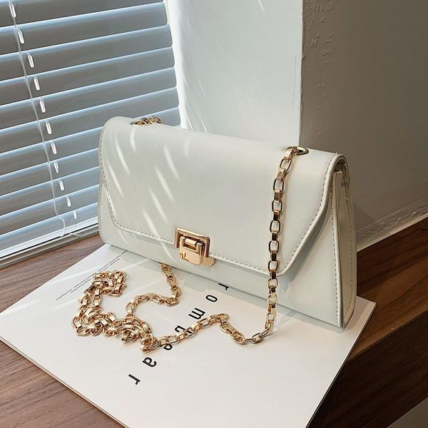 niche design high-quality female fashion chain messenger bag underarm dual-use square shoulder width: 26cm bags
niche design high-quality female fashion chain messenger bag underarm dual-use square shoulder width: 26cm bags