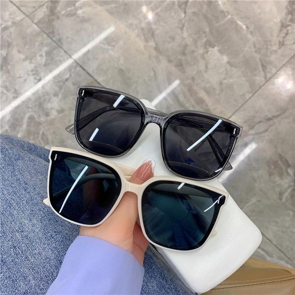 sunglasses 2021 fashion squre beige vintage women luxury designer shades sun glasses latest, White;black
sunglasses 2021 fashion squre beige vintage women luxury designer shades sun glasses latest, White;black