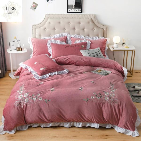 bedding sets luxury korean princess flowers embroidery winter velvet fleece flannel set duvet cover bed linen fitted sheet pillowcase
bedding sets luxury korean princess flowers embroidery winter velvet fleece flannel set duvet cover bed linen fitted sheet pillowcase