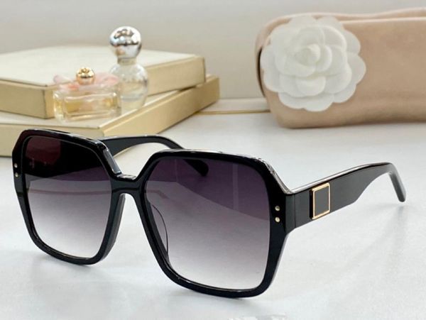 womens sunglasses for women men sun glasses mens 9043 fashion style protects eyes uv400 lens with case, White;black
womens sunglasses for women men sun glasses mens 9043 fashion style protects eyes uv400 lens with case, White;black