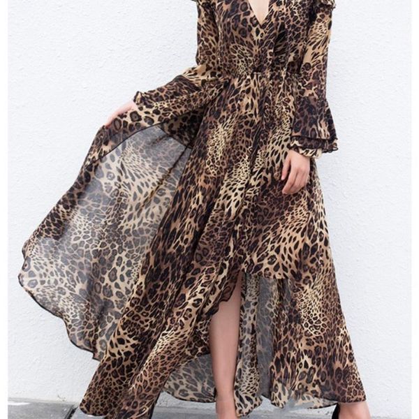 casual dresses european and american fashion leopard print dress autumn ladies irregular v-neck design long skirt, Black;gray
casual dresses european and american fashion leopard print dress autumn ladies irregular v-neck design long skirt, Black;gray