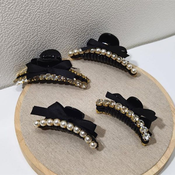 hair clips & barrettes 2021 european ladies retro claw accessories pearl crystal rhinestone metal big, Golden;silver
hair clips & barrettes 2021 european ladies retro claw accessories pearl crystal rhinestone metal big, Golden;silver