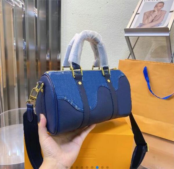 women famous messenger canvas cowboy travel bag classic style fashion designer bags shoulder bags lady totes handbags 25cm
women famous messenger canvas cowboy travel bag classic style fashion designer bags shoulder bags lady totes handbags 25cm