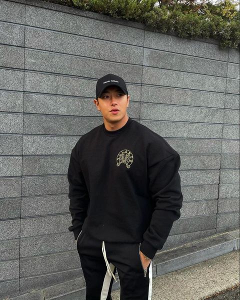 men's hoodies & sweatshirts 2021 spring autumn long sleeve t-shirts men o-neck cotton t-shirt bodybuilding workout skinny t shirt male, Black
men's hoodies & sweatshirts 2021 spring autumn long sleeve t-shirts men o-neck cotton t-shirt bodybuilding workout skinny t shirt male, Black