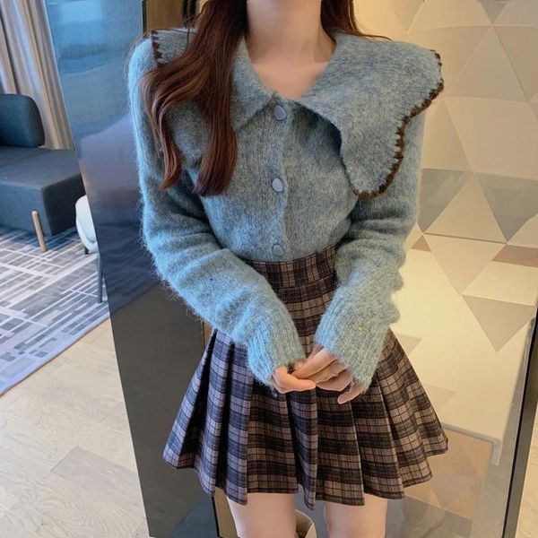 women's jackets 2021 retro doll collar sweater coat cardigan fall/winter style loose knitted bottoming top, Black;brown
women's jackets 2021 retro doll collar sweater coat cardigan fall/winter style loose knitted bottoming top, Black;brown