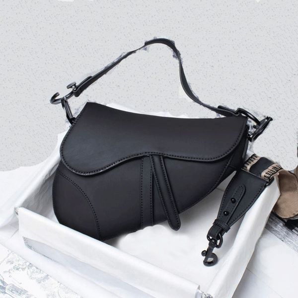 handbagbright light matte saddle bags women luxurys 2022 designers fashion letter shoulder genuine leather messenger bag designer crossbody
handbagbright light matte saddle bags women luxurys 2022 designers fashion letter shoulder genuine leather messenger bag designer crossbody