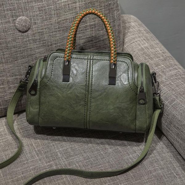 evening bags 100% genuine leather women handbags european retro tote boston handbag rivets messenger
evening bags 100% genuine leather women handbags european retro tote boston handbag rivets messenger