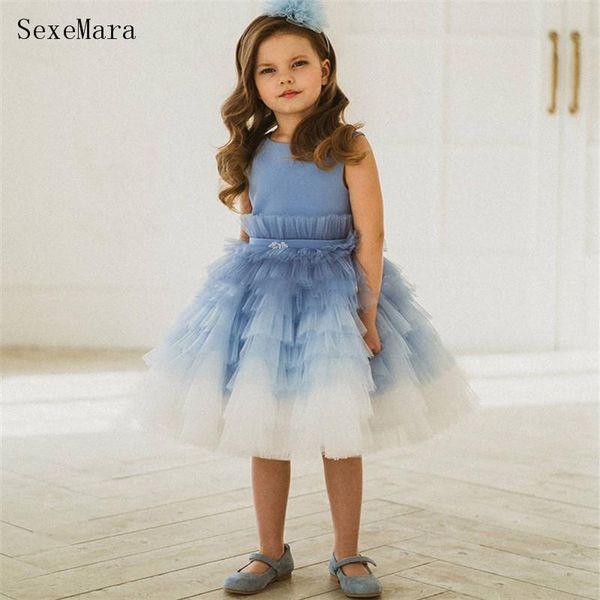 girl's dresses girls summer kids princess dress o-neck ball gown clothes open back girl children costume kid size 1-14y, Red;yellow
girl's dresses girls summer kids princess dress o-neck ball gown clothes open back girl children costume kid size 1-14y, Red;yellow