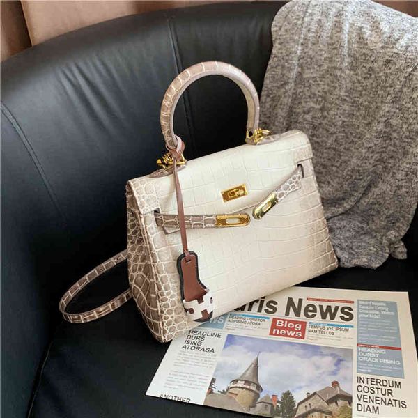 women 2020 new fashion hand large capacity slung women's little kelly bag temperament goddess
women 2020 new fashion hand large capacity slung women's little kelly bag temperament goddess