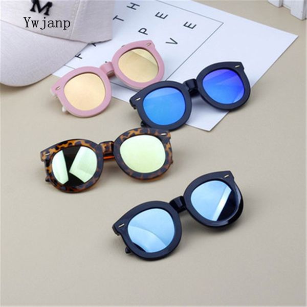 ywjanp kids sunglasses baby boys girls vintage round sun glasses children arrow glass 100%uv protection oculos de sol gafas glasses wholesal, White;black
ywjanp kids sunglasses baby boys girls vintage round sun glasses children arrow glass 100%uv protection oculos de sol gafas glasses wholesal, White;black