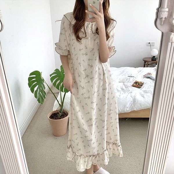 cartoon giraffe print summer nightgown womens sleepwears korean soft cotton long short sleeve ruffles nightdress two buttons purple, Black;red
cartoon giraffe print summer nightgown womens sleepwears korean soft cotton long short sleeve ruffles nightdress two buttons purple, Black;red