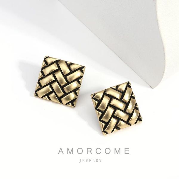 korea vintage geometric square button earrings simulated straw matte gold metal stud 2021 winter jewelry, Golden;silver
korea vintage geometric square button earrings simulated straw matte gold metal stud 2021 winter jewelry, Golden;silver