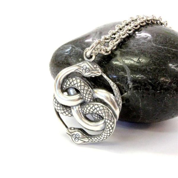pendant necklaces auryn double ouroboros snake necklace silver color charm chain for women men punk party fashion jewelry
pendant necklaces auryn double ouroboros snake necklace silver color charm chain for women men punk party fashion jewelry