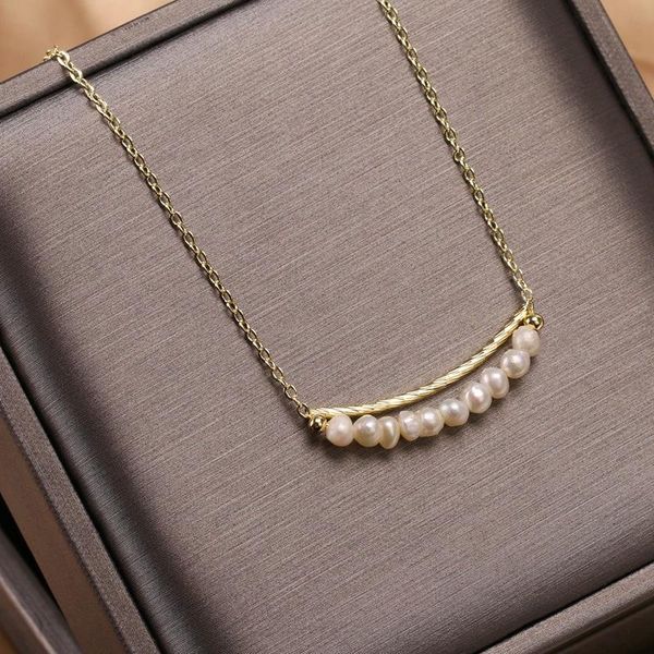 elegant freshwater pearl smile design fashion necklace simple metal temperament clavicle chain women sweet jewelry pendant necklaces, Silver
elegant freshwater pearl smile design fashion necklace simple metal temperament clavicle chain women sweet jewelry pendant necklaces, Silver