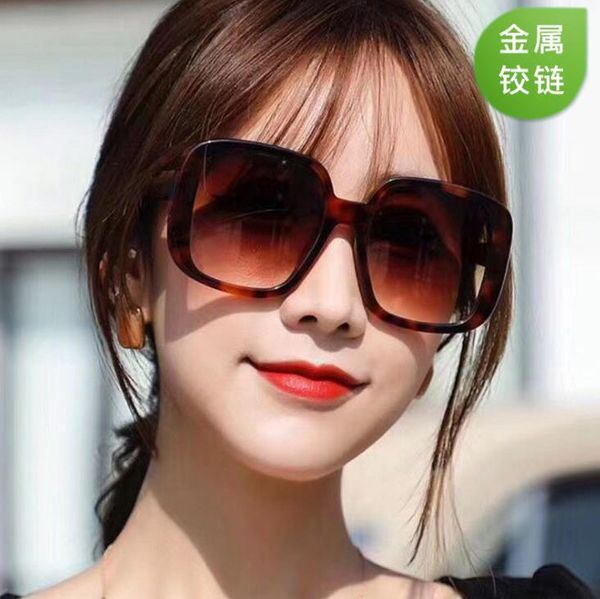 fashion square sunglasses women designer vintage sun glasses female for gafas de sol uv400, White;black
fashion square sunglasses women designer vintage sun glasses female for gafas de sol uv400, White;black