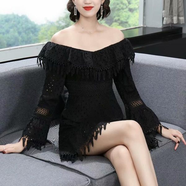 casual dresses 2021 summer style retro ethnic embroidery flowers one-word neck long sleeve slim temperament black mini dress, Black;gray
casual dresses 2021 summer style retro ethnic embroidery flowers one-word neck long sleeve slim temperament black mini dress, Black;gray