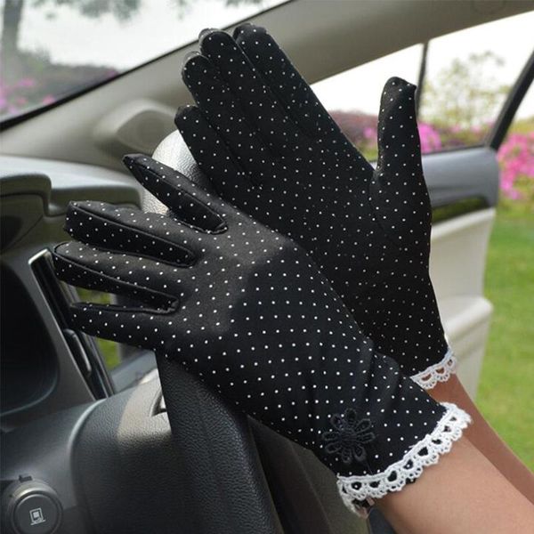 women' fashion cotton summer gloves lace patchwork anti-skid sun protection driving short thin dot women five fingers, Blue;gray
women' fashion cotton summer gloves lace patchwork anti-skid sun protection driving short thin dot women five fingers, Blue;gray