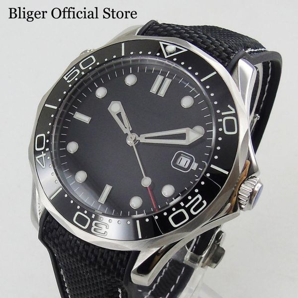 lightning sapphire crystal 41mm automatic watch sterile dial with rubber strap date miyota 8215 ceramic insert, Slivery;brown
lightning sapphire crystal 41mm automatic watch sterile dial with rubber strap date miyota 8215 ceramic insert, Slivery;brown