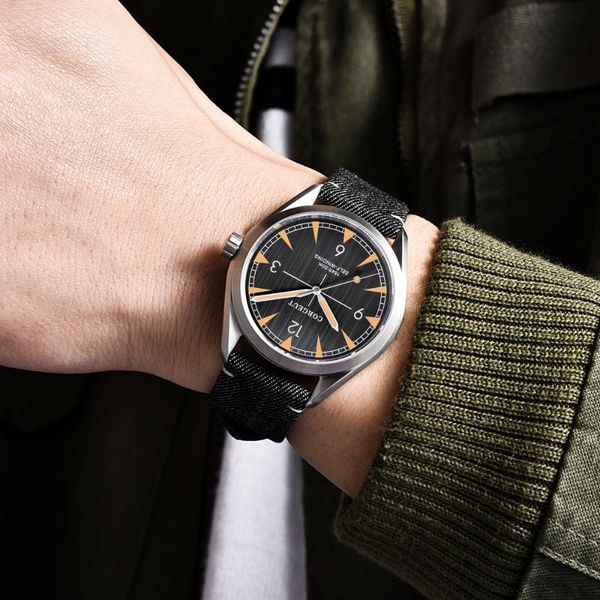 wristwatches 41mm automatic mechanical watch men luxury watches sapphire luminous waterproof sport casual male clock leather strap, Slivery;brown
wristwatches 41mm automatic mechanical watch men luxury watches sapphire luminous waterproof sport casual male clock leather strap, Slivery;brown