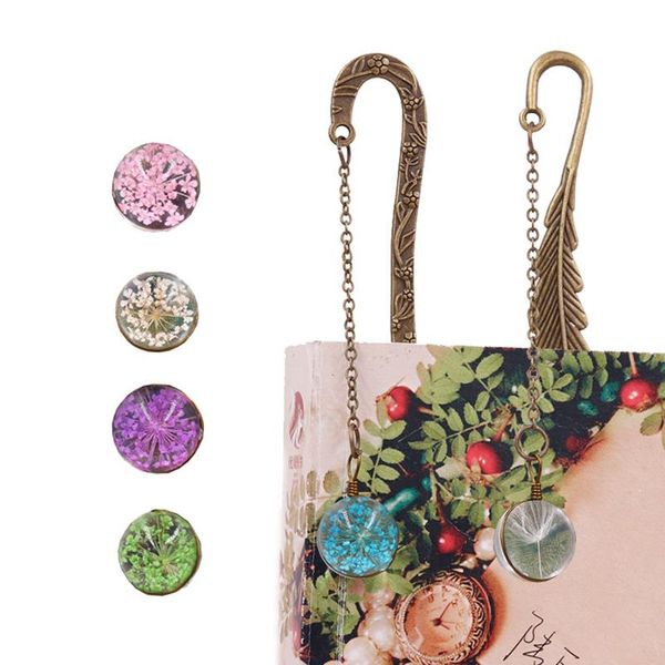 classic retro eternal flower pendant bookmark metal book mark for books student couple good friend gift school office stationery
classic retro eternal flower pendant bookmark metal book mark for books student couple good friend gift school office stationery