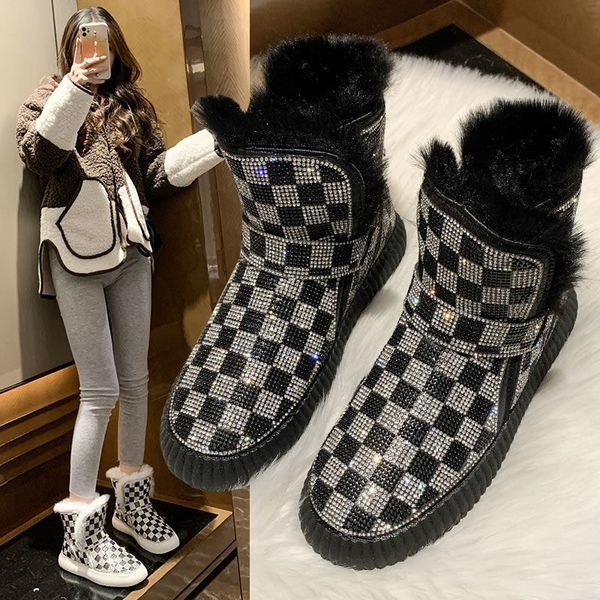 2021 winter women full drill snow boots girls thicken plush warm cotton shoes female non-slip short boots student bling flat boots, Black
2021 winter women full drill snow boots girls thicken plush warm cotton shoes female non-slip short boots student bling flat boots, Black
