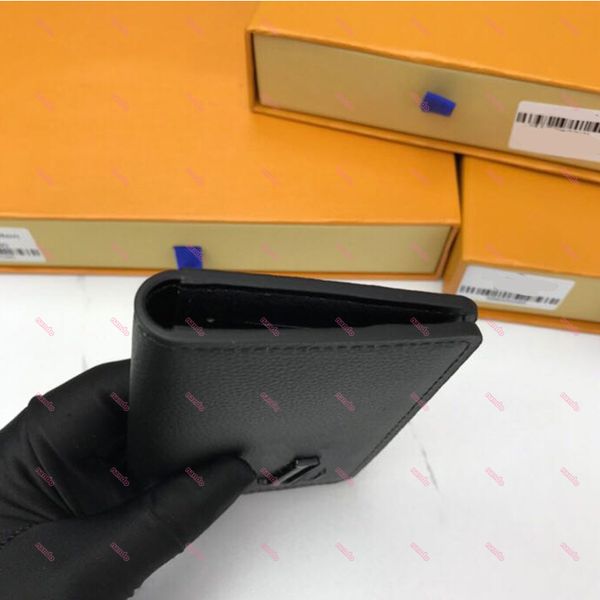 the luxury designer wallet comes with full packaging for all seasons c21, Red;black
the luxury designer wallet comes with full packaging for all seasons c21, Red;black