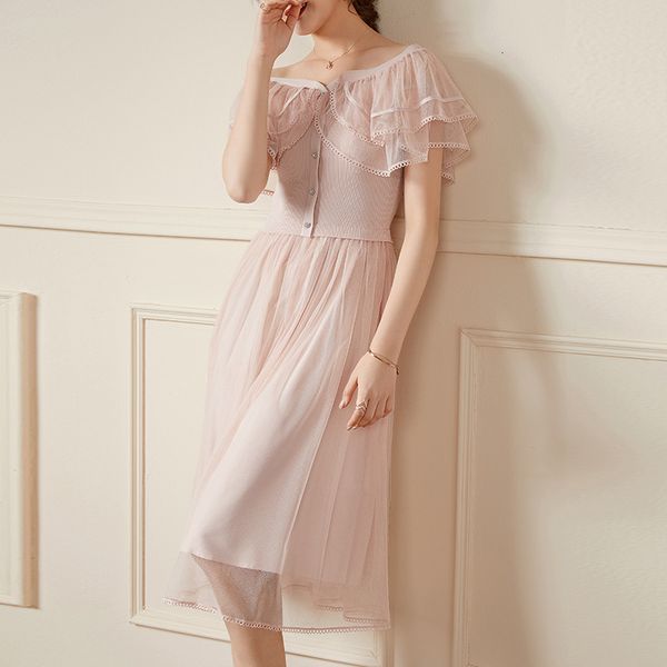 capris slim fit & flare 2021 summer off shoulder knitted tulle mesh patchwork mid-calf length black pink cape, Black;gray
capris slim fit & flare 2021 summer off shoulder knitted tulle mesh patchwork mid-calf length black pink cape, Black;gray