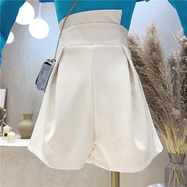 women's shorts niche design clothing 2021 autumn loose and slim high waist casual pu leather wide leg pants, White;black
women's shorts niche design clothing 2021 autumn loose and slim high waist casual pu leather wide leg pants, White;black