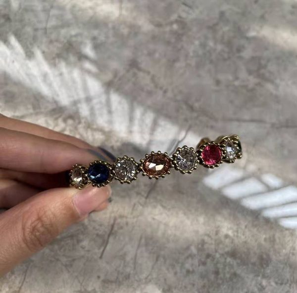 luxury jewelry open clasp bracelet b041 inlaid with color large diamond high version brass bracelet, Black
luxury jewelry open clasp bracelet b041 inlaid with color large diamond high version brass bracelet, Black