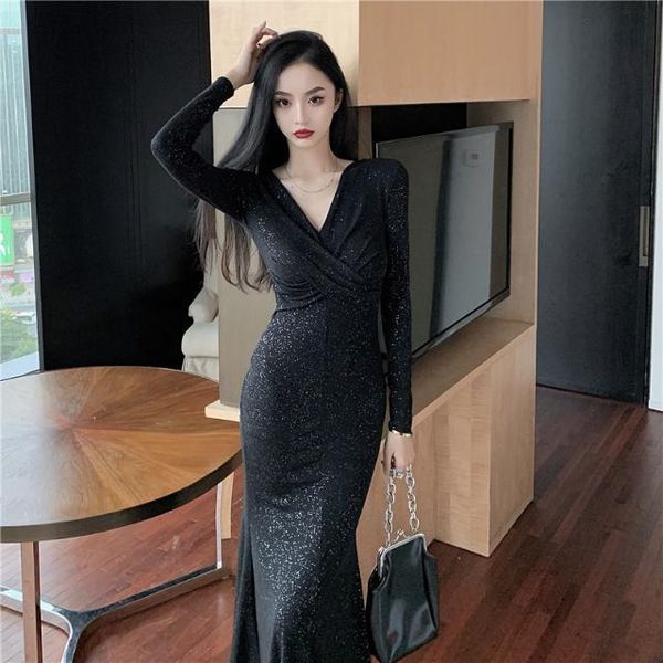 women 2021 autumn fashion v-neck slim dresses female solid color bottoming dress ladies long package hip vestidos d834 casual, Black;gray
women 2021 autumn fashion v-neck slim dresses female solid color bottoming dress ladies long package hip vestidos d834 casual, Black;gray