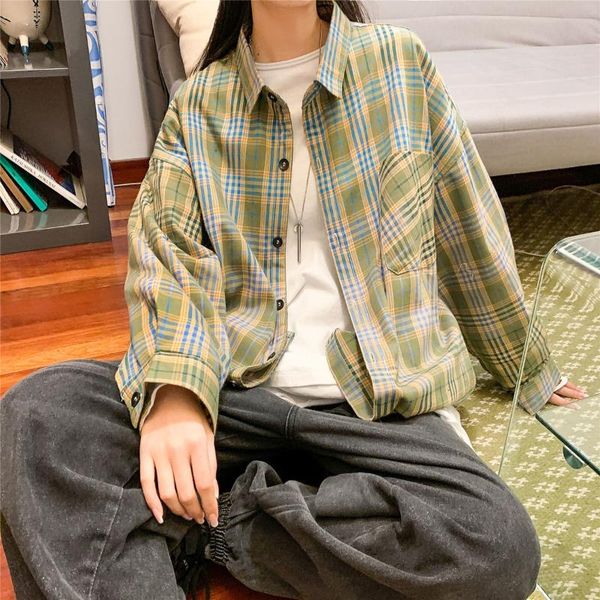 men's casual shirts gradient color plaid shirt men long-sleeved loose jacket retro pocket male clothes cotton four seasons 2021, White;black
men's casual shirts gradient color plaid shirt men long-sleeved loose jacket retro pocket male clothes cotton four seasons 2021, White;black